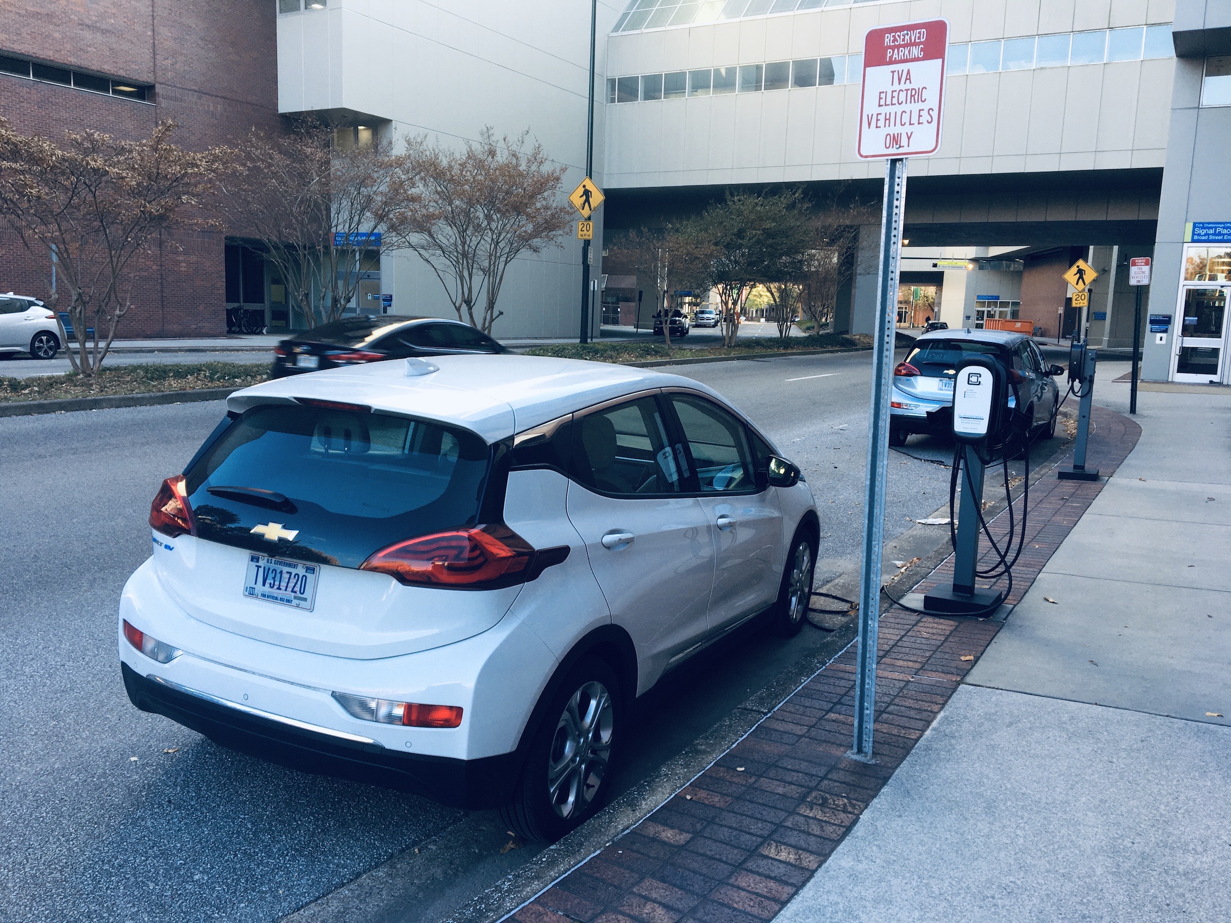 TVA to install electric vehicle charging units at downtown parking