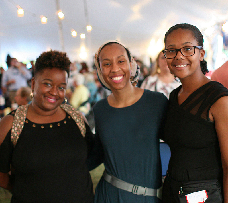 Mary Williams, Bethany Parker and Brittany Taylor/ Photography by Angeline Fairchild and Andy Hunter