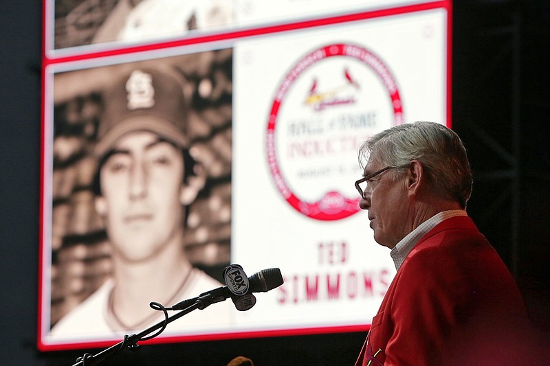 Former catcher Ted Simmons delivers his speech during the Cardinals Hall of Fame induction ceremony on Aug. 15, 2015, in St. Louis. An eight-time All-Star during a 21-year MLB career, was elected to the National Baseball Hall of Fame on Sunda. / AP photo by Huy Mach
