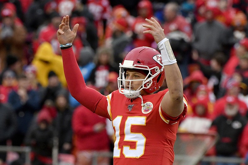 Kansas City Chiefs quarterback Patrick Mahomes celebrates after Sunday's 31-21 home win against the Los Angeles Chargers. / AP photo by Ed Zurga