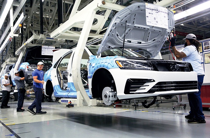 Photography by Erin O. Smith / Production ramps up at Volkswagen Chattanooga.