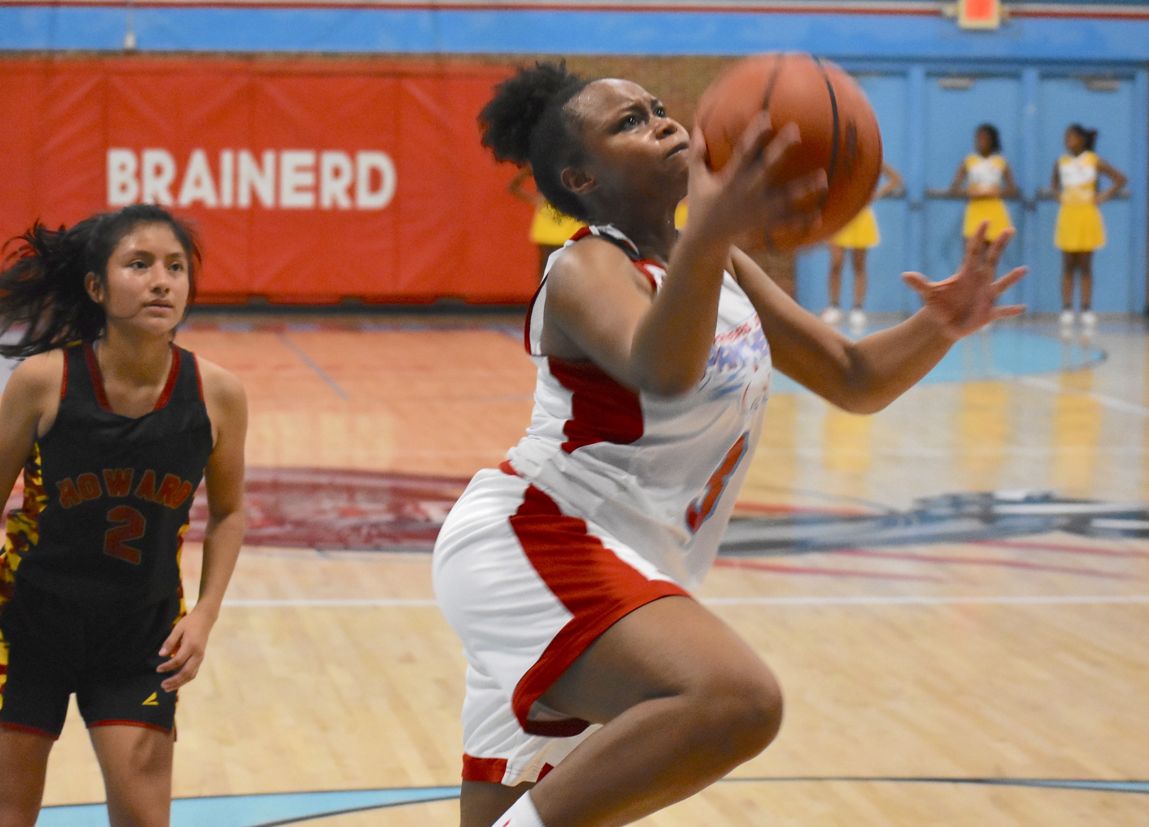 Brainerd's Tyliyah Ward goes up for a layup during a 34-29 victory over Howard at home on Saturday. / photo by Patrick MacCoon