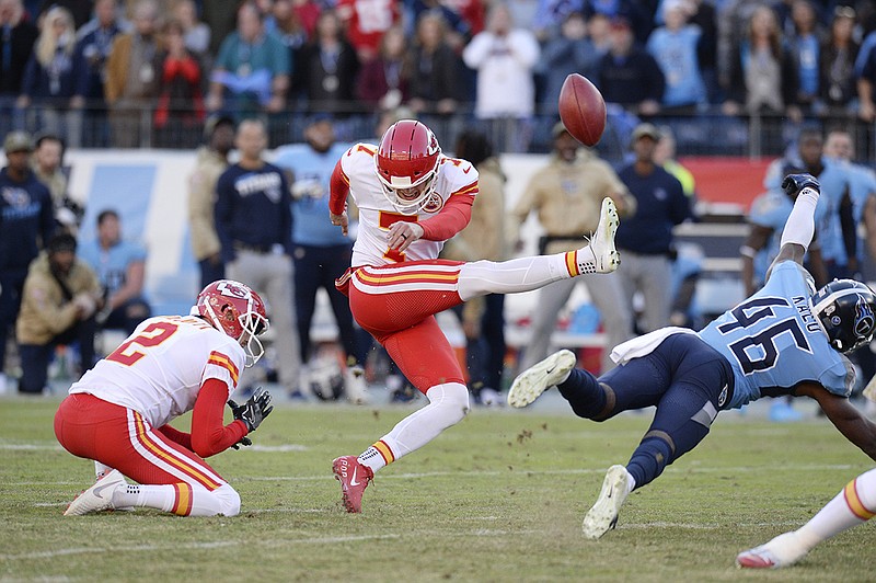 Tennessee Titans defensive back Joshua Kalu (46) blocks a 52-yard field goal attempt by Kansas City Chiefs kicker Harrison Butker on the final play of their Nov. 10 game in Nashville. The Titans won 35-32. / AP photo by Mark Zaleski