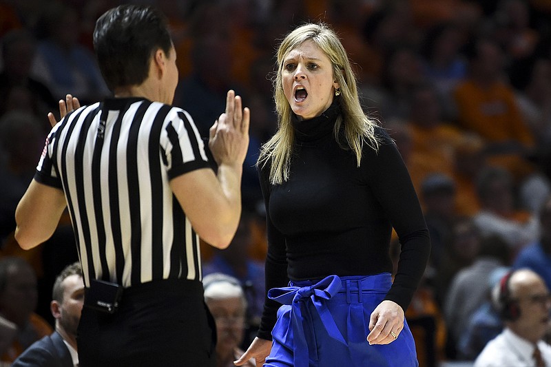 AP photo by Saul Young / Tennessee women's basketball coach Kellie Harper shouts at an official during the Lady Vols' SEC matchup with Texas A&M on Sunday in Knoxville. The host Lady Vols lost 73-71.