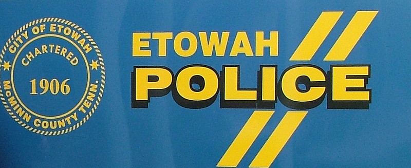 Etowah police sign 
