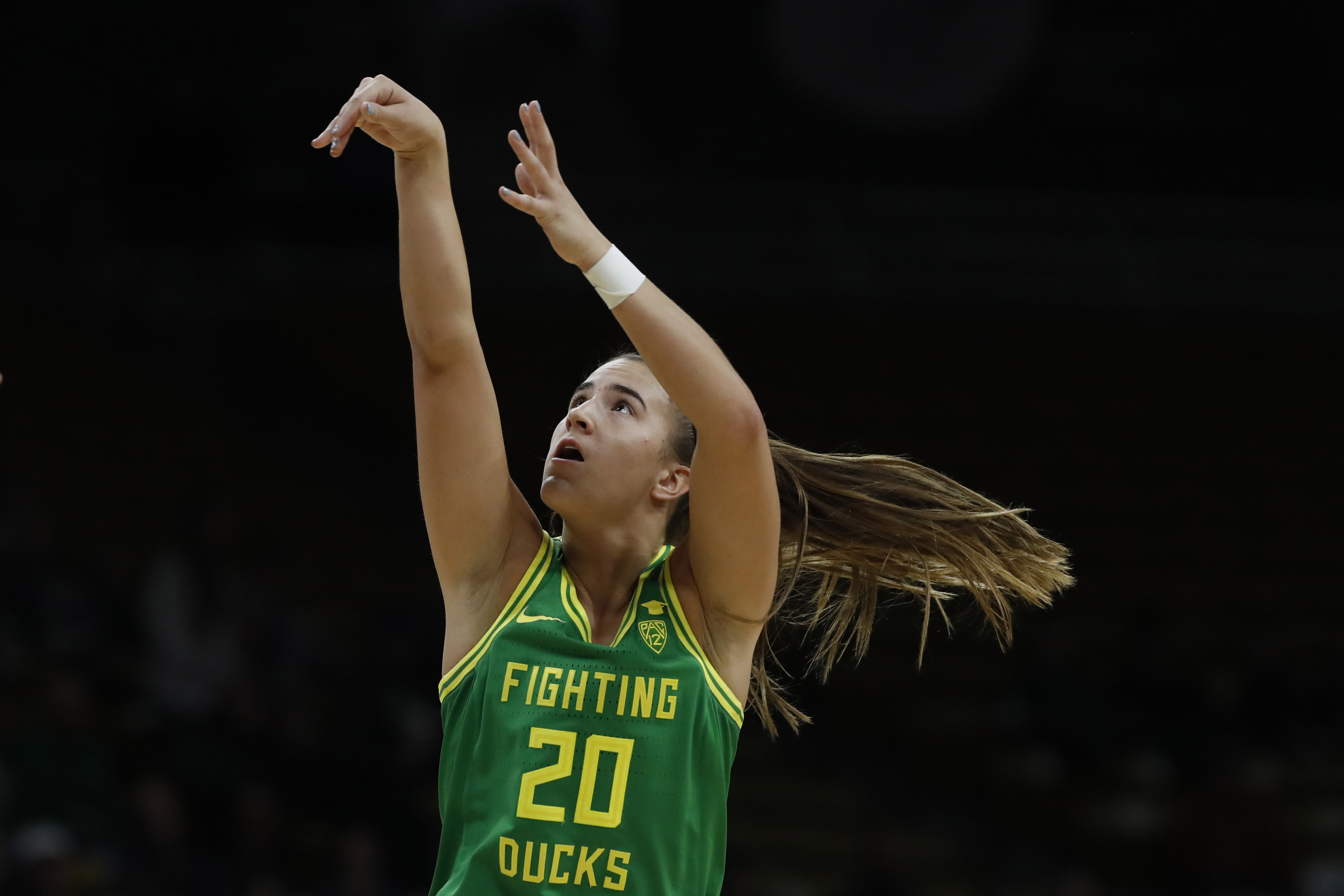 Ionescu reaches 900 assists, No. 2 Oregon women top Colorado - The San  Diego Union-Tribune