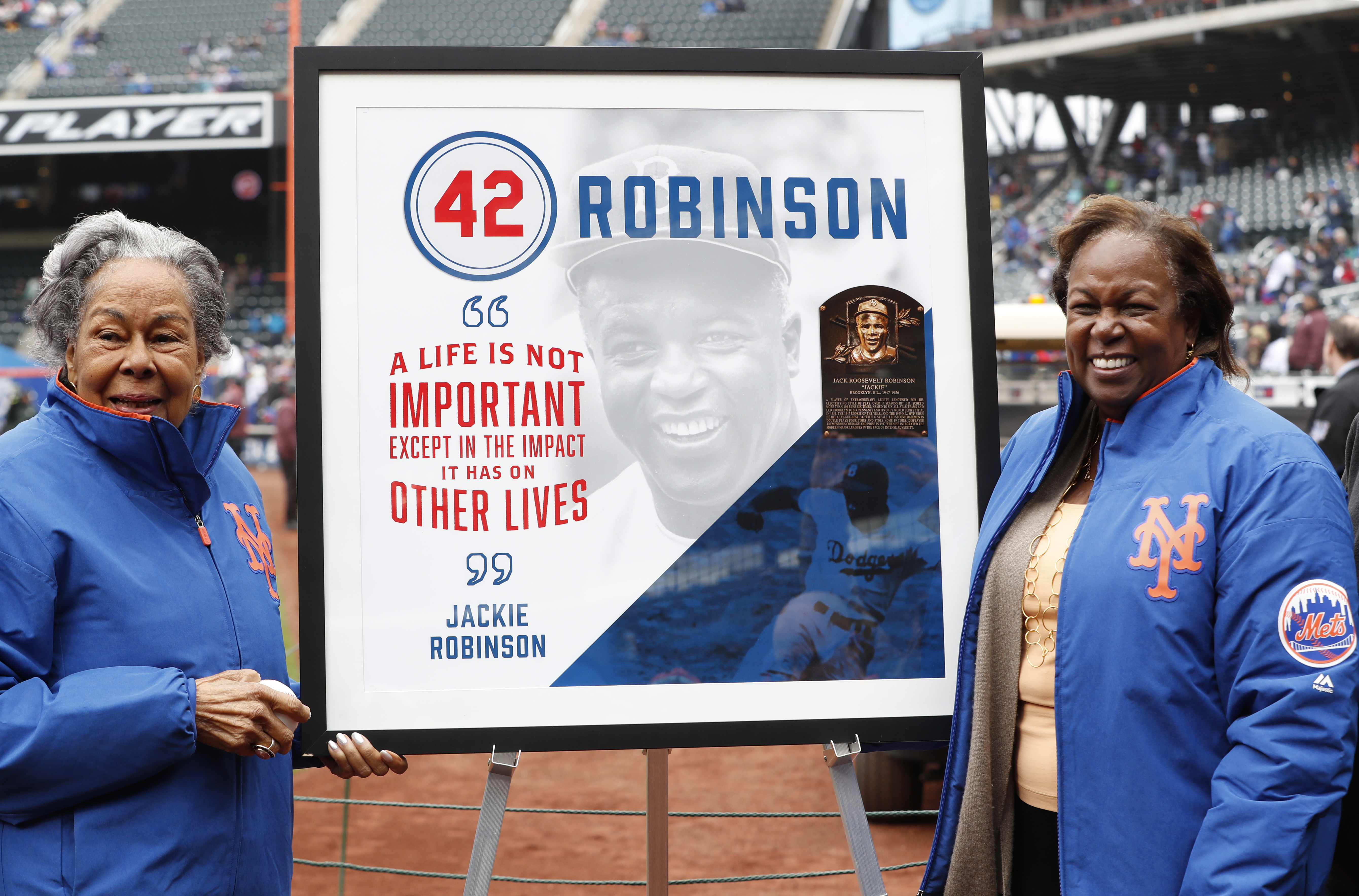 Reds Community Fund pays tribute to Jackie Robinson