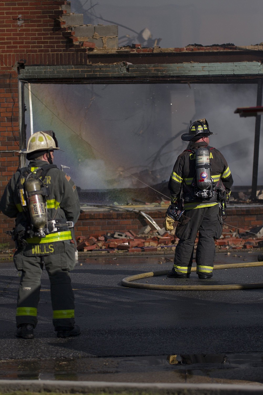 McFarland Avenue building fire in Rossville, Chattanooga