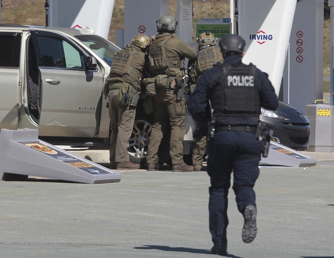 Rampage leaves 18 dead in Canada's worst mass shooting | Chattanooga ...
