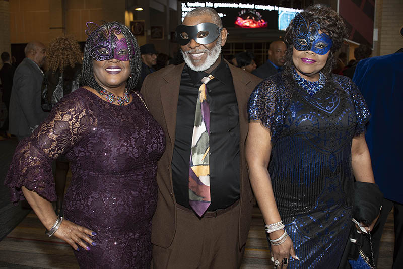 Debbie Jones-Ellis, Gregory Horton and Donna Williams / Photo by Michael Hampton