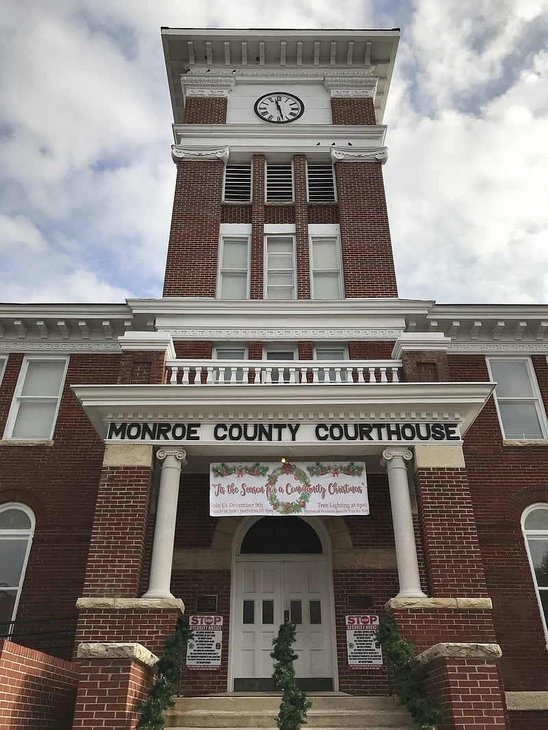 Staff Photo by Robin Rudd / The Monroe County Courthouse in Madisonville, Tennessee