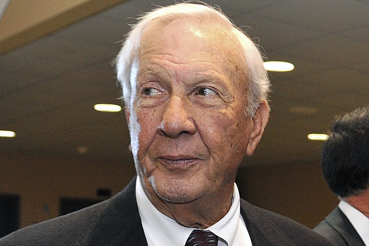 Wiedmer: They don't make them like Pat Dye anymore | Chattanooga Times ...
