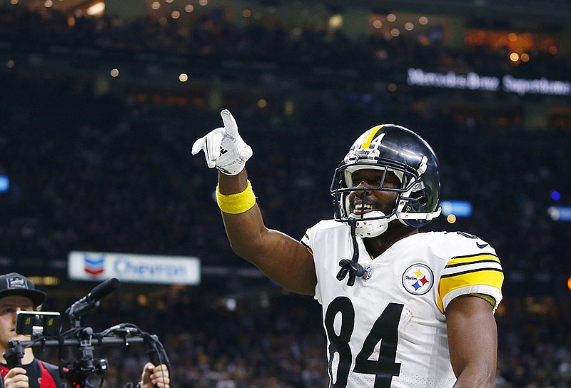 AP photo by Butch Dill / Wide receiver Antonio Brown celebrates his touchdown catch for the Pittsburgh Steelers in a road game against the New Orleans Saints on Dec. 23, 2018.