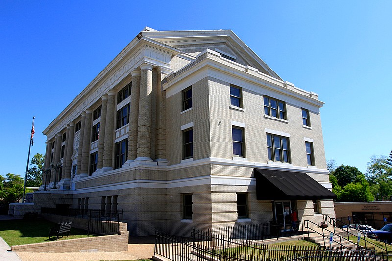 Walker County Courthouse closed after employee tests positive for COVID
