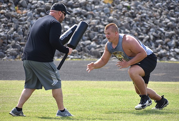 McMinn County Offensive Lineman Bryce Goodner Commits To ACC Program 