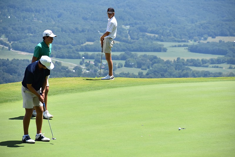 Staff photo by Patrick MacCoon / McCallie senior Bennett McNabb impressed in two days of action in the Matt Cunningham Preview at The Club at McLemore on Lookout Mountain. McNabb shot 74 both days to be the low scorer among local golfers.