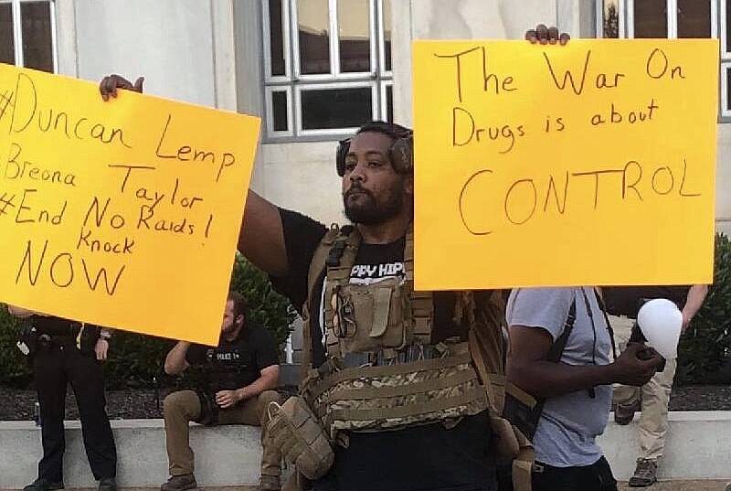 Photo courtesy of Jamison Colston / Trevan Young is seen at Chattanooga's George Floyd protest on the evening of Monday, June 1, 2020.	