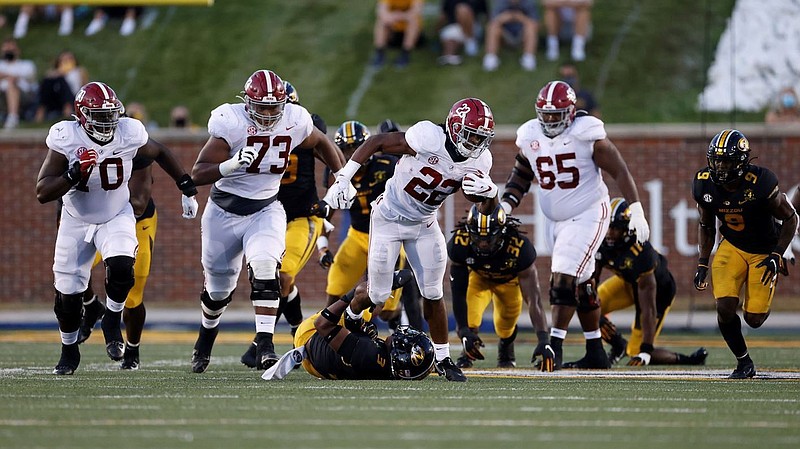 Alabama senior running back Najee Harris had 17 rushes for 98 yards and three touchdowns at Missouri, but the Crimson Tide had just 111 rushing yards overall. / Crimson Tide photo