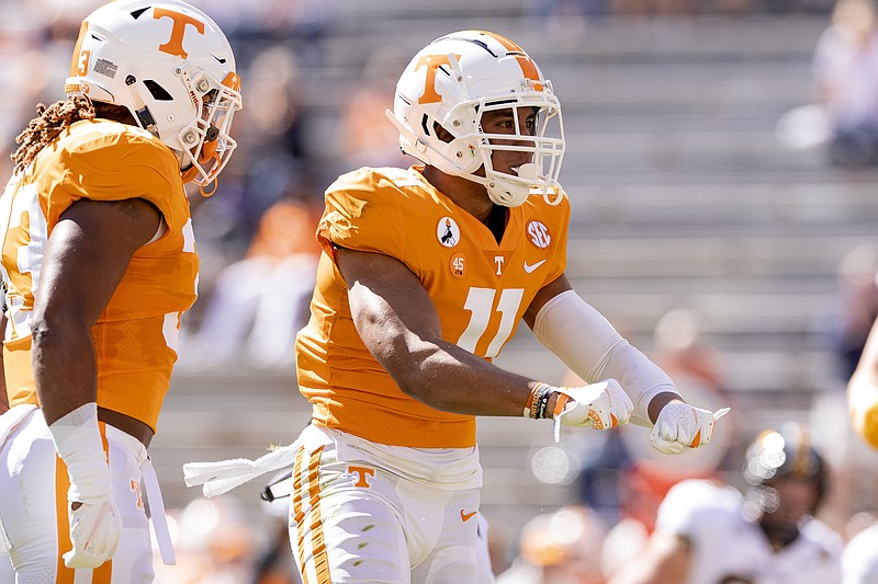 Tennessee Athletics photo by Andrew Ferguson / Tennessee linebacker Henry To'o To'o, right, said after Saturday's home win against Missouri that the Vols have "the best offensive line in the country" this season.