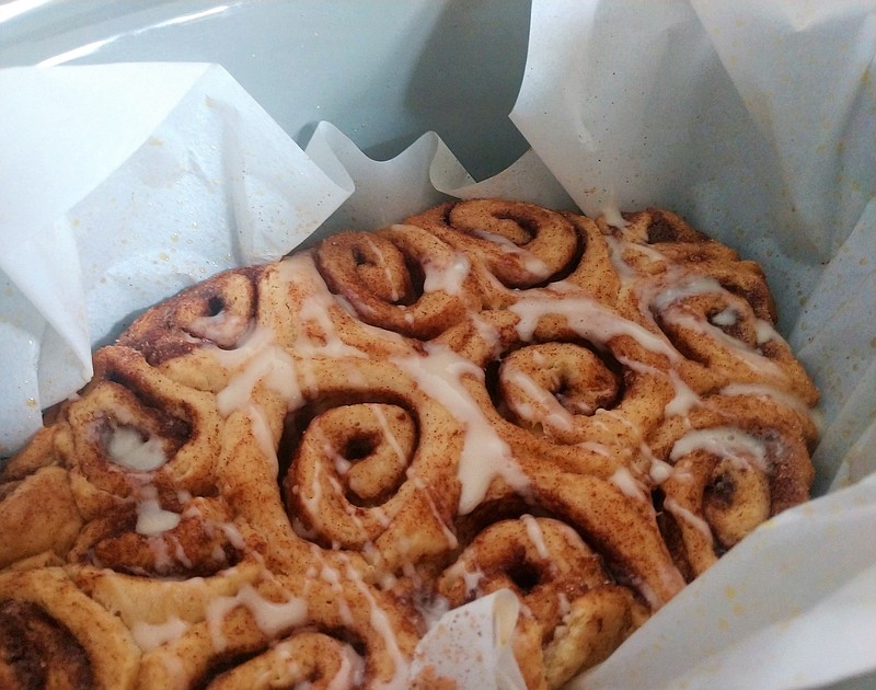 Photo by Anne Braly / When making cinnamon rolls in a slow cooker, use parchment paper for easy removal.