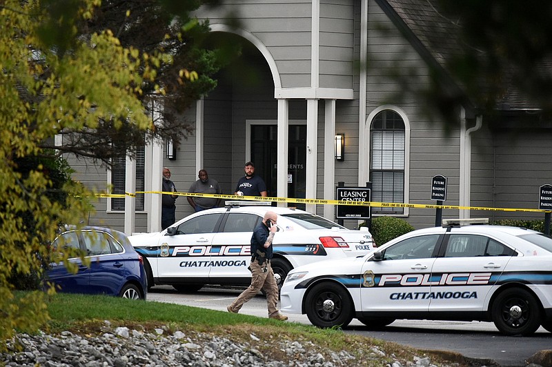 Chattanooga Police Department officers are seen at the scene of a shooting at the Elements of Chattanooga apartment complex on Tuesday, Oct. 27, 2020 in Chattanooga, Tenn. / Staff photo by Matt Hamilton