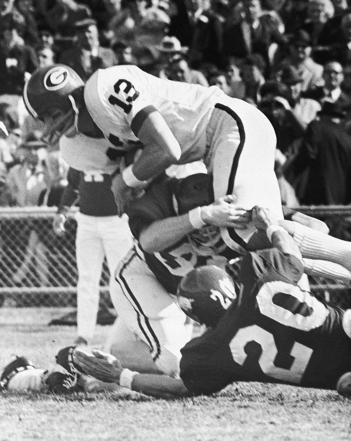 Ex-Dolphins star safety Jake Scott, the Perfect Season's Super Bowl MVP,  dies at 75