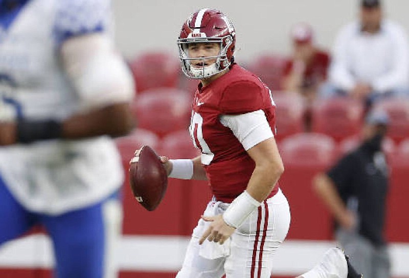 Crimson Tide photos / Alabama redshirt junior quarterback Mac Jones leads the Southeastern Conference in efficiency, having completed 77.1% of his passes and having racked up 18 touchdowns and only three interceptions.
