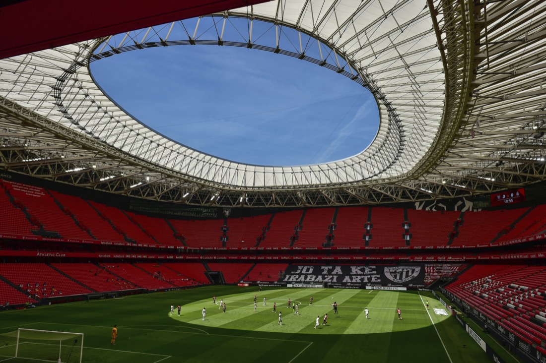Athletic Club and Real Madrid play during their Spanish La Liga soccer match at the San Manes stadium, which is nearly empty, in Bilbao, Spain, on July 5, 2020. (AP Photo/Alvaro Barrientos)