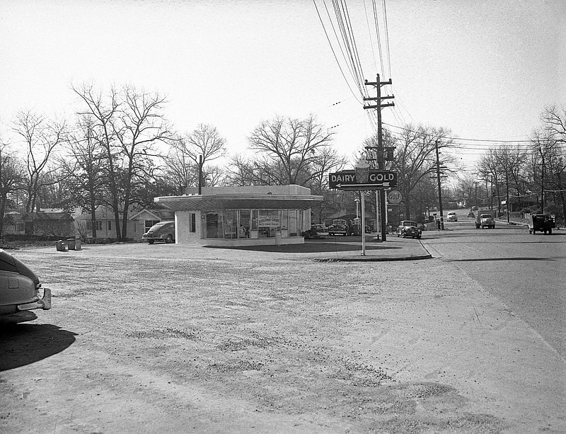This 1953 newspaper archive photo shows the former Dairy Gold restaurant in Riverview. Photo by Bob Sherrill from the Free Press collection at ChattanoogaHistory.com.