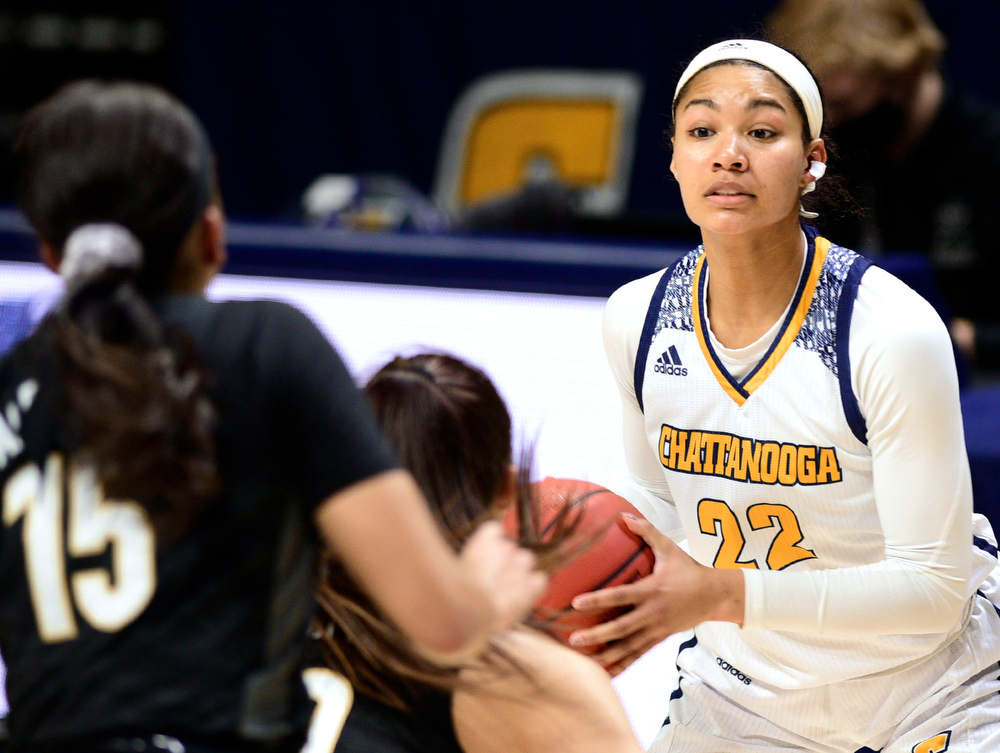 Staff Photo by Robin Rudd / UTC's Brooke Hampel (22) looks to pass. The University of Tennessee at Chattanooga lost a close home game to Vanderbilt, 80-78 in NCAA women's basketball at the McKenzie Arena on December 13, 2020. .