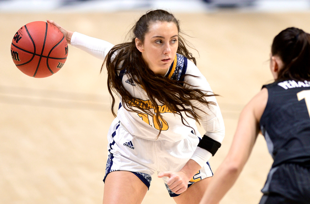 Staff Photo by Robin Rudd / UTC's Dena Jarrells (10) runs the offense. The University of Tennessee at Chattanooga lost a close home game to Vanderbilt, 80-78 in NCAA women's basketball at the McKenzie Arena on December 13, 2020. .