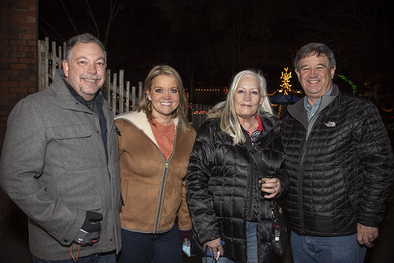 Jon & Sharon Law and Jennifer & Ken Lynn / Photography by Michael Hampton