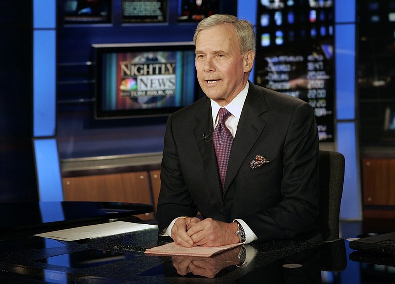 FILE - "NBC Nightly News" anchor Tom Brokaw delivers his closing remarks during his final broadcast, in New York on Dec. 1, 2004. Brokaw says he is retiring from NBC News after working at the network for 55 years. The author of "The Greatest Generation" is now 80 years old and his television appearances have been limited in recent years as he fought cancer. He says he will continue writing books and articles. (AP Photo/Richard Drew, File)


