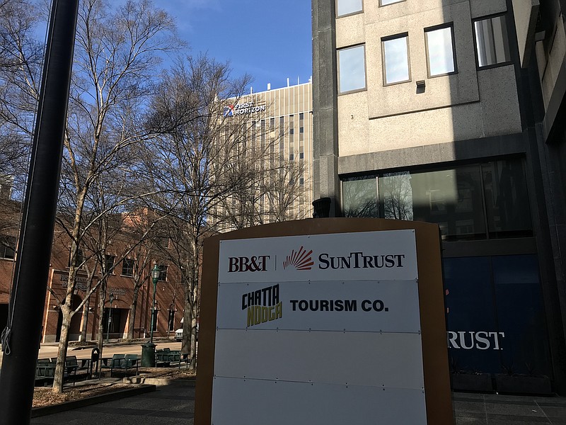 Photo by Dave Flessner / SunTrust and BB&T merged last year to form Truist Bank, the second-biggest bank for deposits in Chattanooga. First Horizon Bank is the biggest among the 27 commercial banks in Chattanooga.