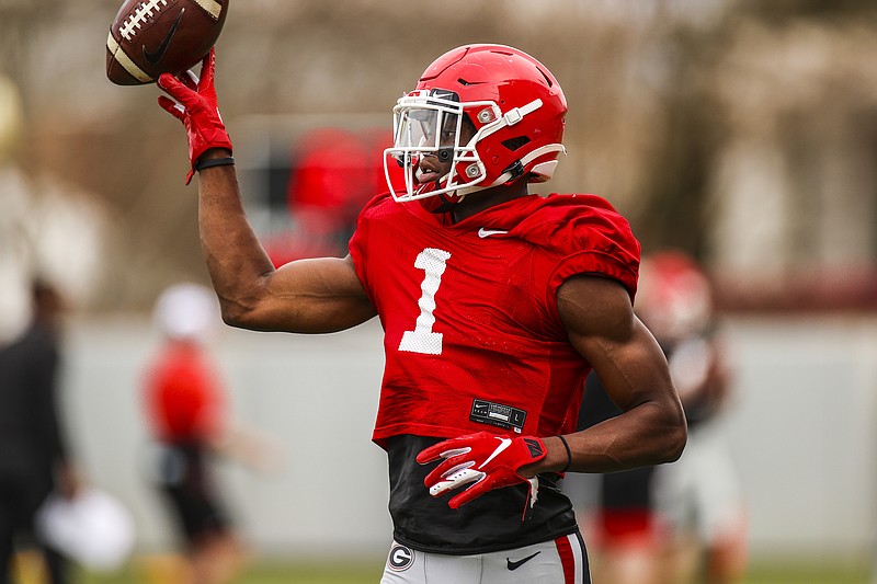 Georgia photo by Tony Walsh / George Pickens is pictured during Tuesday afternoon's practice before the junior receiver tore an ACL during a noncontact drill.