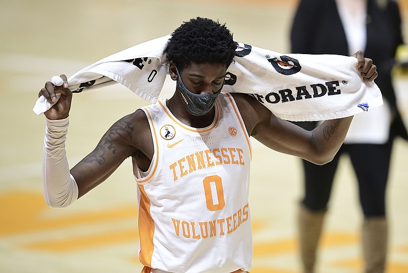 Tennessee's Davonte Gaines, Drew Pember in NCAA transfer portal