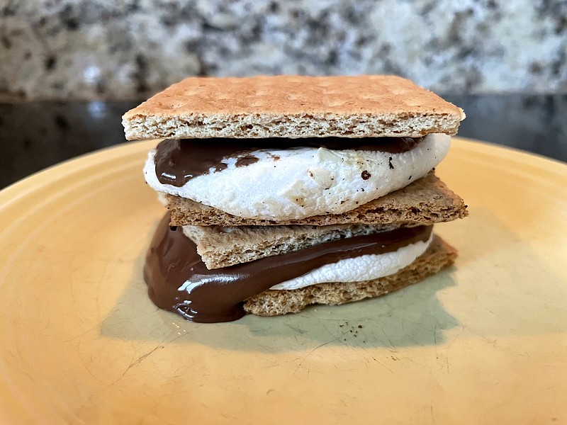 Photo by Anne Braly / You don't need a fire pit to make s'mores when you have an air fryer in your kitchen.