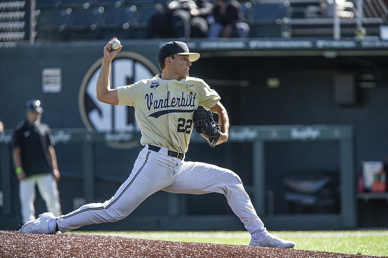 Jack Leiter strikes out 8 in Vanderbilt's Game 1 CWS finals win 