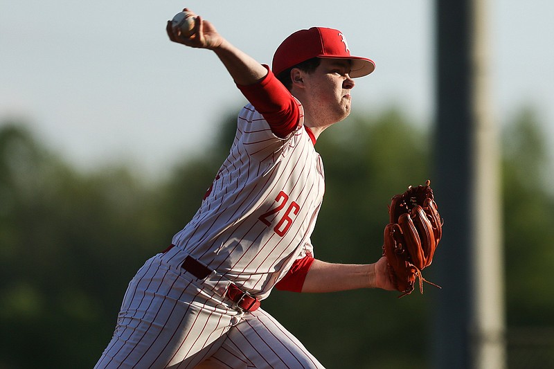 Staff photo by Troy Stolt / Baylor's Luke Courdin (26) pitches the ball during the baseball game between Knoxville Catholic and Baylor School at Baylor School Wyatt McMahan Field on Wednesday, April 21, 2021 in Chattanooga, Tenn.