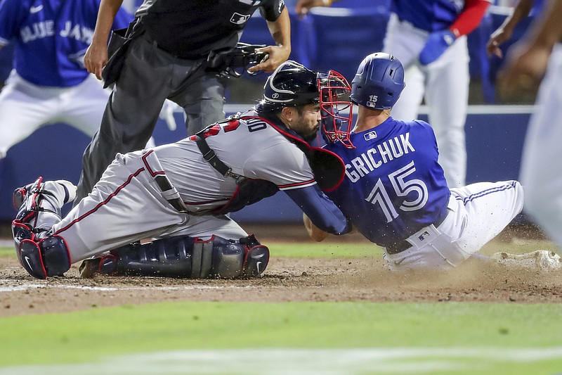 Braves take extra-inning loss as Blue Jays win again