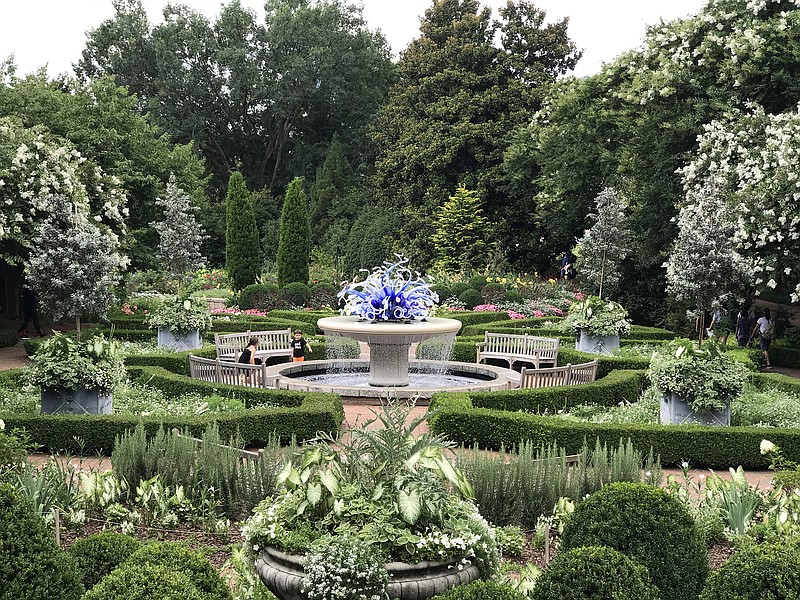 Spring brings May flowers: 5 gardens to visit in and around Atlanta ...