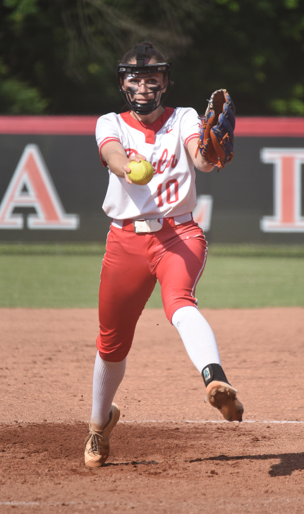 Staff Photo by Matt Hamilton / Baylor (10) Ace Sellers fires a pitch against Briarcrest at Baylor School on Friday, May 21, 2021.