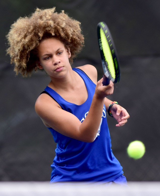 Staff Photo by Robin Rudd / Chattanooga School for Arts and Sciences's Sunshine Finnell returns a forehand in the match with Madison Magnet in TSSAA Spring Fling action in Murfreesboro on May 25, 2021.