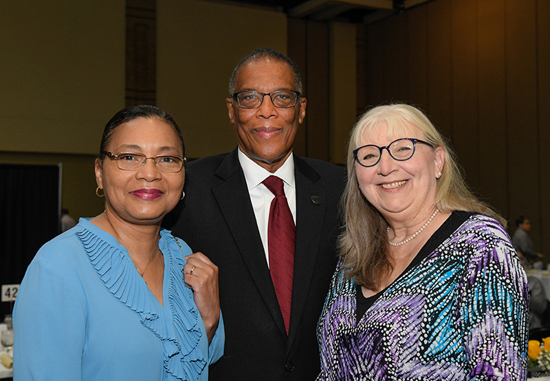 Photo by Mark Gilliland / Sheryl & Erskine Oglesby and Joyce Teal
