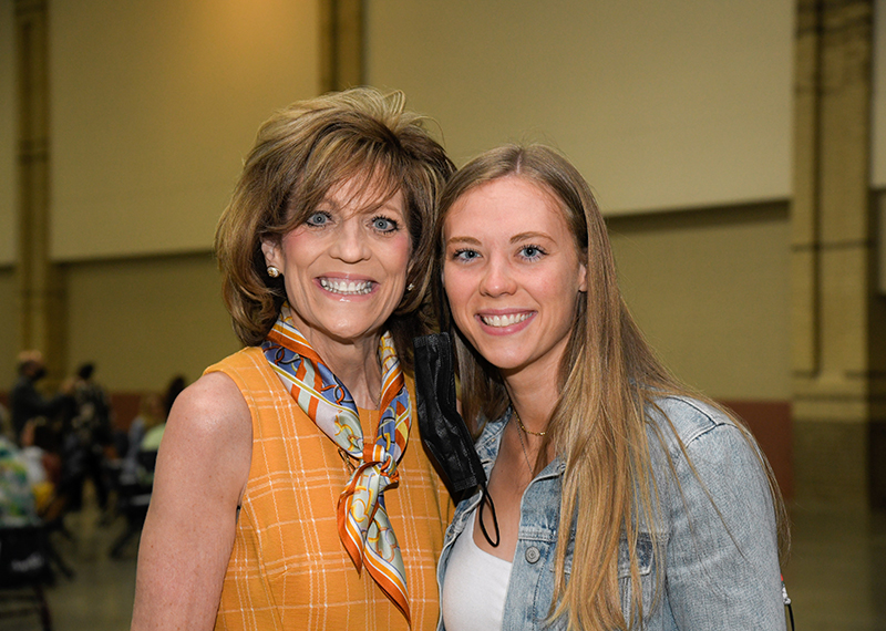 Photo by Mark Gilliland / Lynda and Lauren Hood
