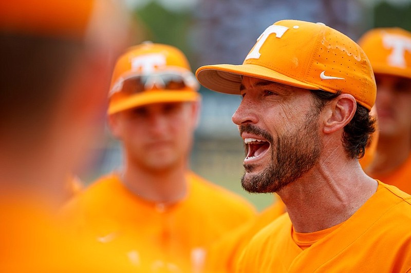 Tennessee Athletics photo / Tennessee fourth-year baseball coach Tony Vitello speaks to Volunteers players during last week's Southeastern Conference tournament in Hoover, Alabama.