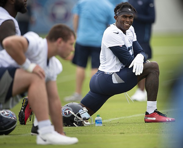 Julio Jones gets his brand New Jersey number with Tennessee Titans