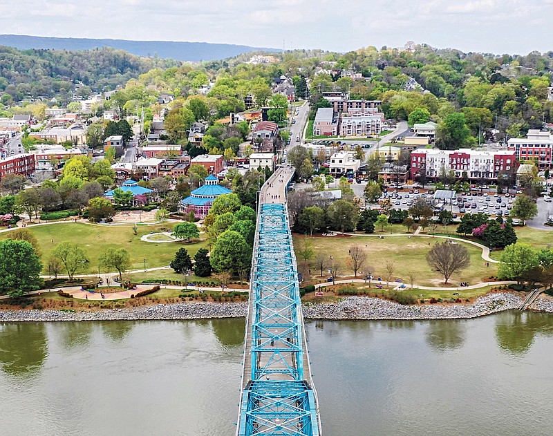 Chattanooga's North Shore / Photography by Skip Skipper/148 Films