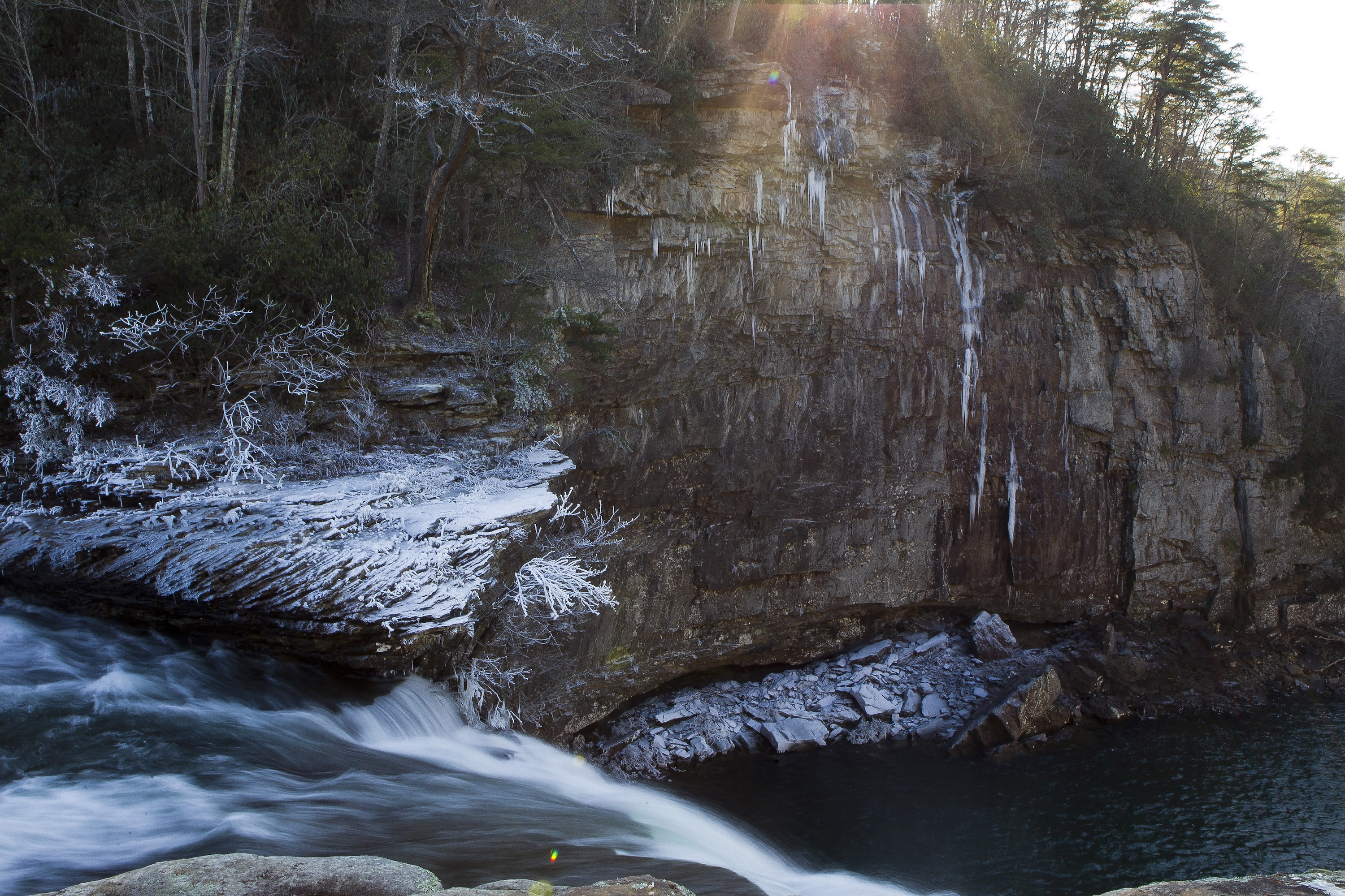 Icy DeSoto Falls in Mentone, Ala. on Thursday, Jan. 8, 2015. Temperatures dropped to 8 degrees on Lookout Mountain during the cold front. (AP Photo/The Times Journal, Melissa Smith)
