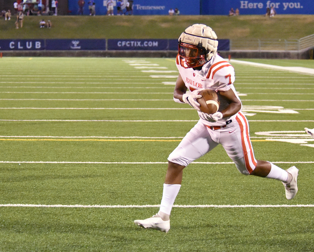 Staff Photo by Matt Hamilton / Baylor (7) Amari Jefferson scores on a catch in the end zone against Walker Valley Saturday. Eight local football teams squared off in eight different 20-minute games Saturday August 14, 2021 at Finley Stadium.